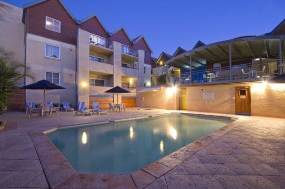 Hillarys Harbour Resort Perth Exterior foto